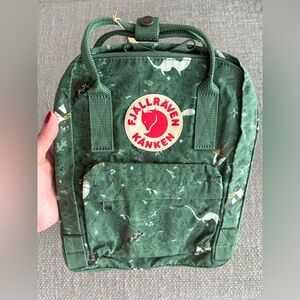 Fjällräven Kånken Art Mini Backpack Forest Green 7L Limited Edition